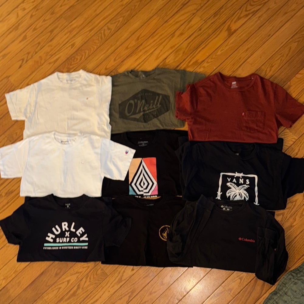 Lot of t-shirts Men’s size small